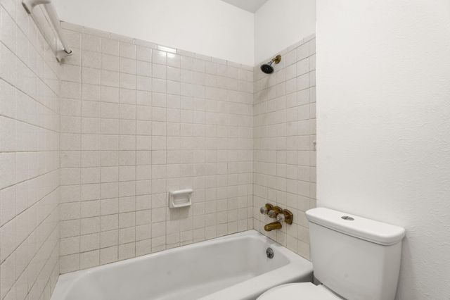 5406 Royal Oak Drive, Texas City, TX 77591