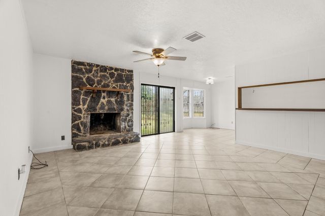 5406 Royal Oak Drive, Texas City, TX 77591