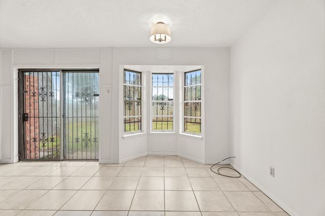 5406 Royal Oak Drive, Texas City, TX 77591