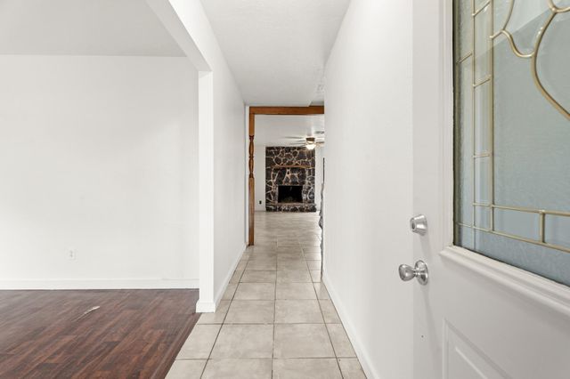 5406 Royal Oak Drive, Texas City, TX 77591