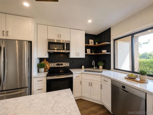 7855 Cowles Mtn A6, San Diego, CA 92119