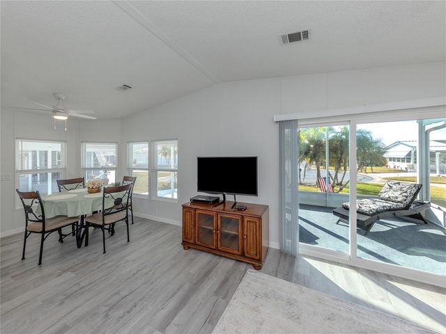 270 CAPTAINS COURT, North Port, FL 34287