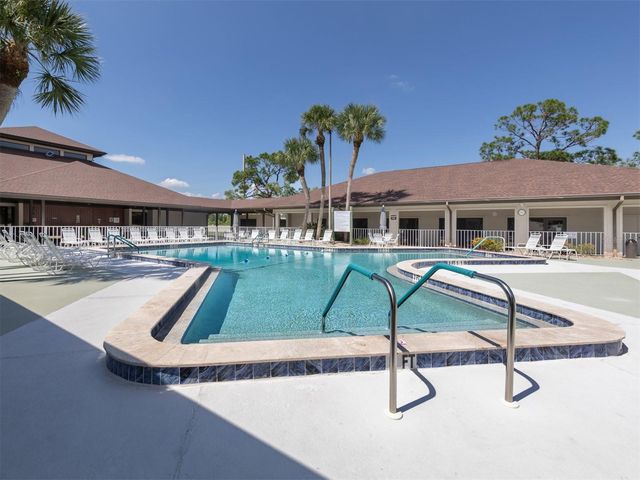 270 CAPTAINS COURT, North Port, FL 34287