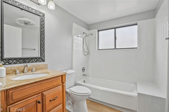 140 The Village 407, Redondo Beach, CA 90277