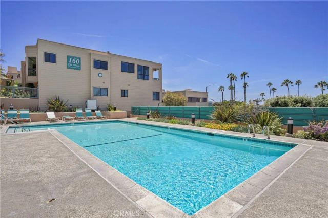 140 The Village 407, Redondo Beach, CA 90277