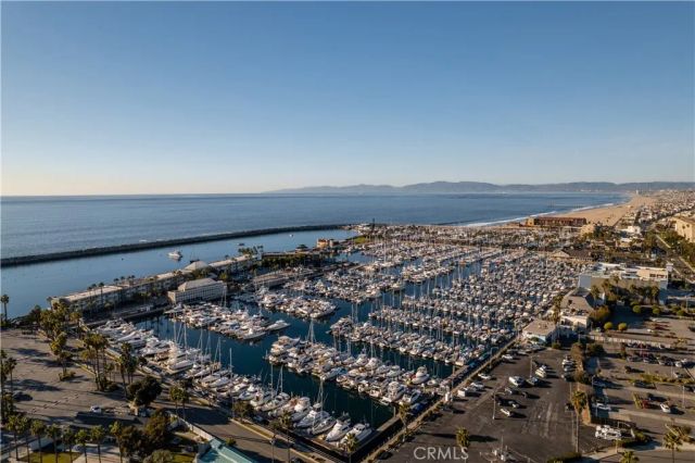 140 The Village 407, Redondo Beach, CA 90277