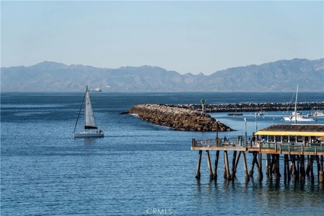 140 The Village 407, Redondo Beach, CA 90277