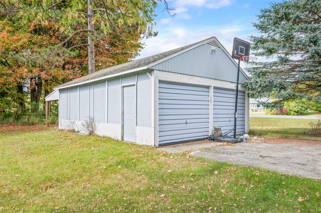 11124 E M-55, Cadillac, MI 49601