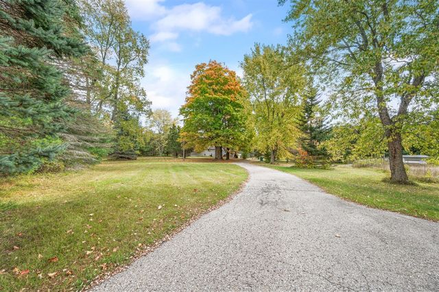 11124 E M-55, Cadillac, MI 49601