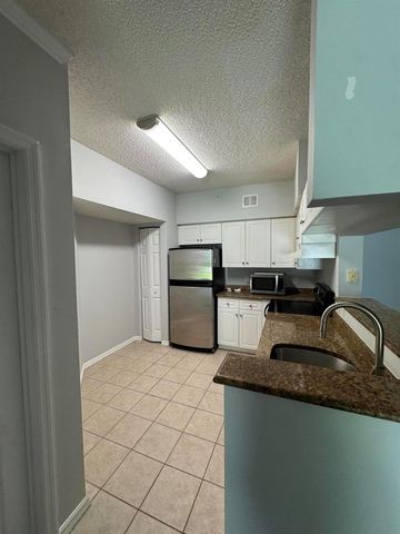 1106 Tuscany Way, Boynton Beach, FL 33435
