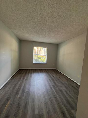 1106 Tuscany Way, Boynton Beach, FL 33435