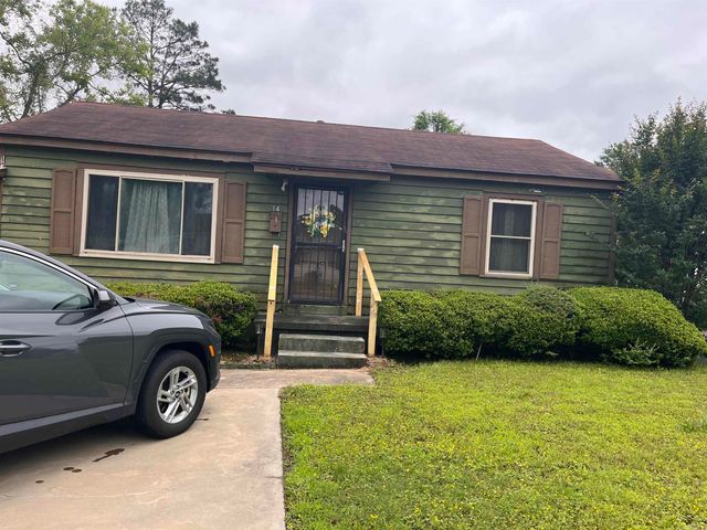 14 S Richard Drive, Pine Bluff, AR 71602