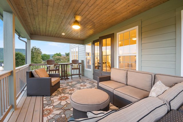 250 Spinnaker Drive, Jasper, TN 37347