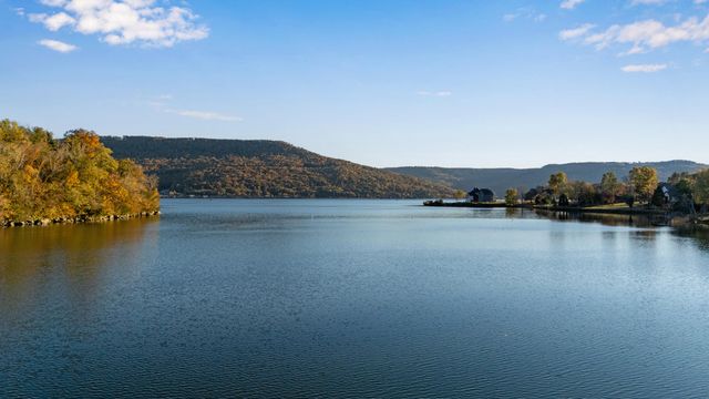 250 Spinnaker Drive, Jasper, TN 37347