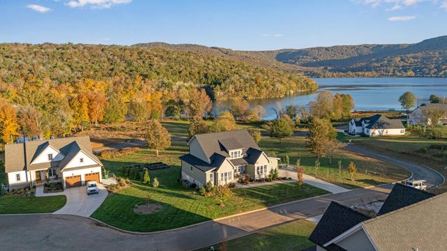 250 Spinnaker Drive, Jasper, TN 37347