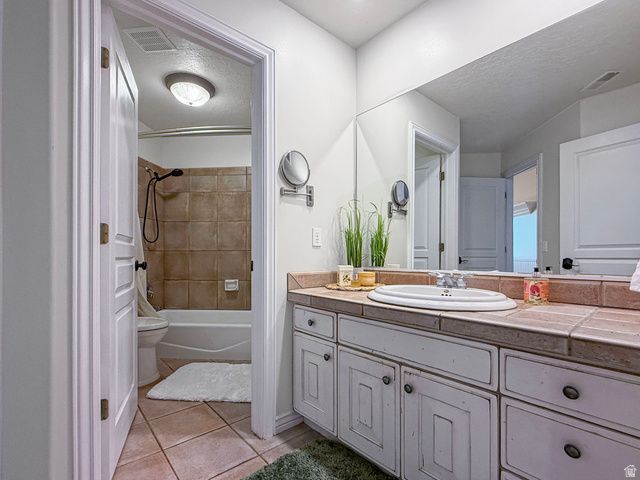 2670 N 1125 E, North Ogden, UT 84414
