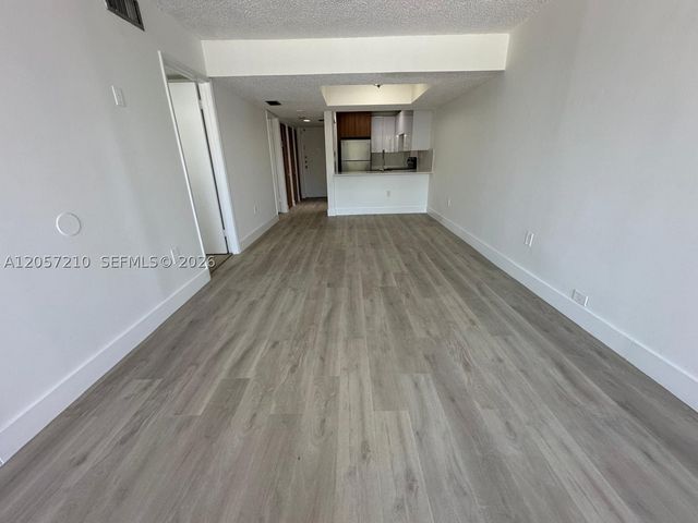 8000 SW 149th Ave A308, Miami, FL 33193
