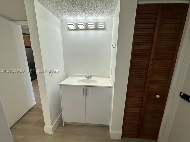 8000 SW 149th Ave A308, Miami, FL 33193
