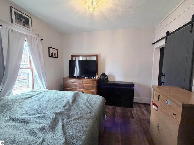 824 Cotey, Cadillac, MI 49601