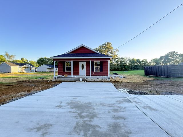 103 Hummingbird Dr, Tullahoma, TN 37388