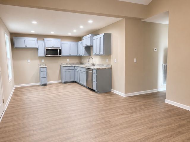 103 Hummingbird Dr, Tullahoma, TN 37388