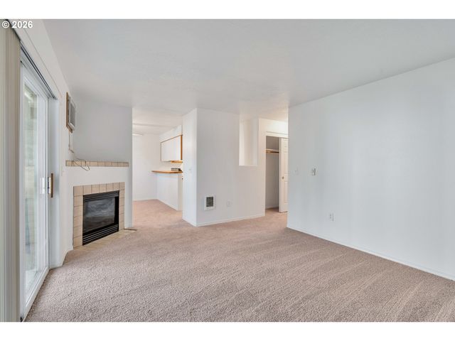 4614 W POWELL Blvd 158, Gresham, OR 97030