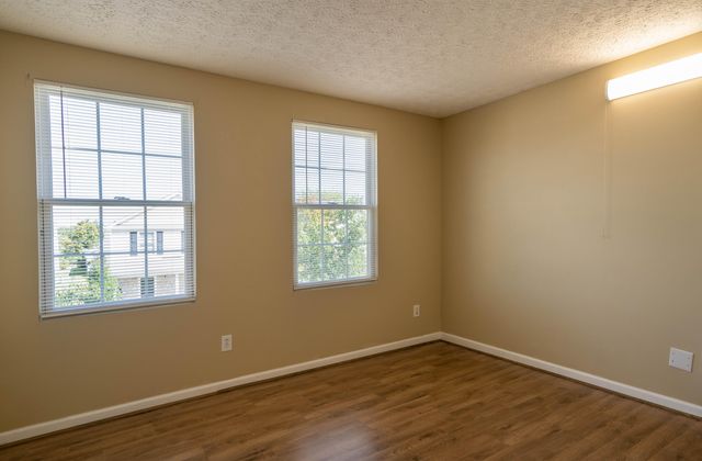 1016 Bella Dona Road, Lexington, KY 40515