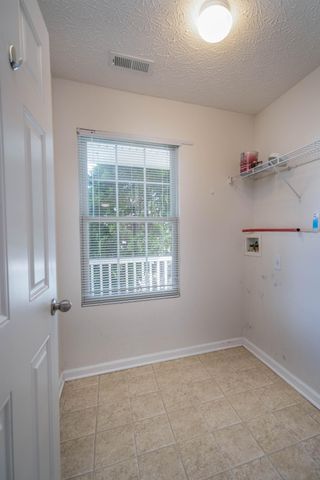 1016 Bella Dona Road, Lexington, KY 40515