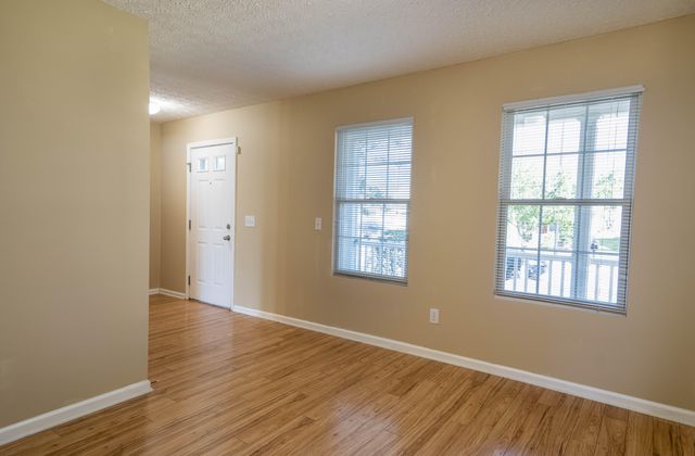 1016 Bella Dona Road, Lexington, KY 40515