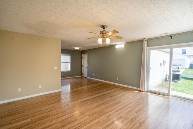 1016 Bella Dona Road, Lexington, KY 40515