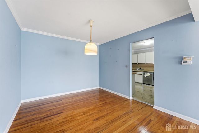 57 Mitchell Avenue, Piscataway, NJ 08854