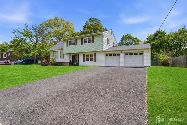 57 Mitchell Avenue, Piscataway, NJ 08854