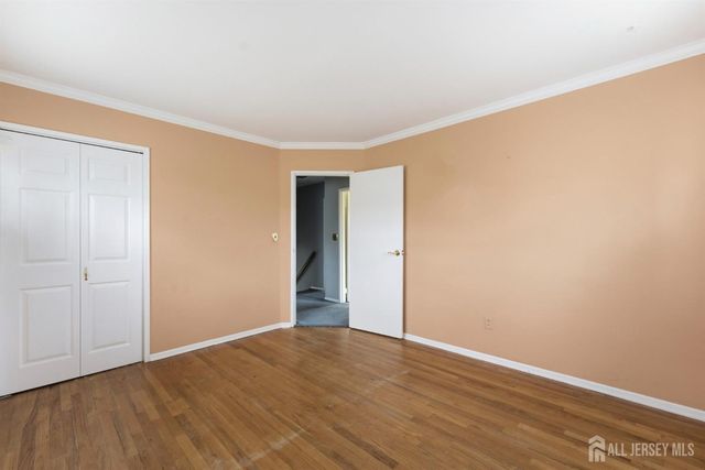 57 Mitchell Avenue, Piscataway, NJ 08854