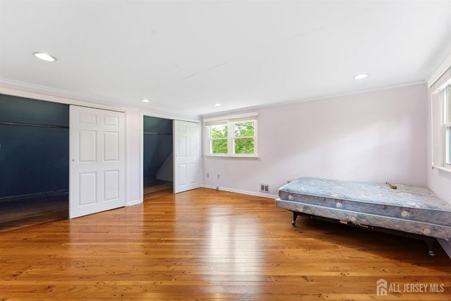 57 Mitchell Avenue, Piscataway, NJ 08854