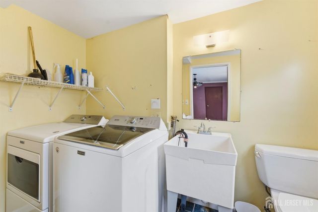 57 Mitchell Avenue, Piscataway, NJ 08854
