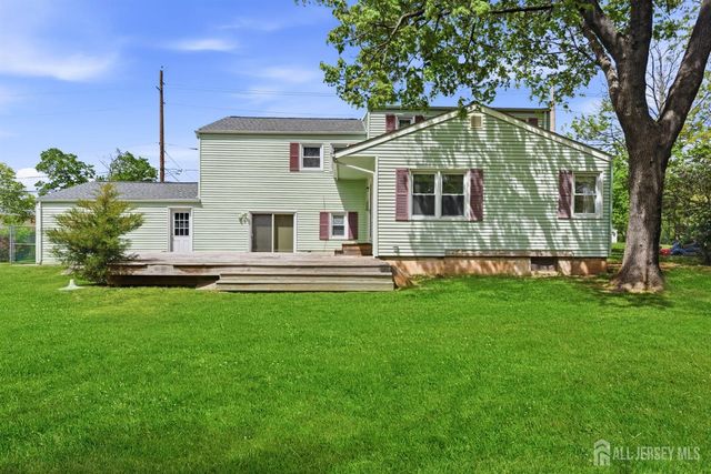 57 Mitchell Avenue, Piscataway, NJ 08854