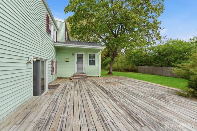 57 Mitchell Avenue, Piscataway, NJ 08854