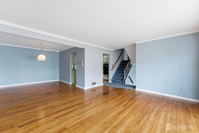 57 Mitchell Avenue, Piscataway, NJ 08854