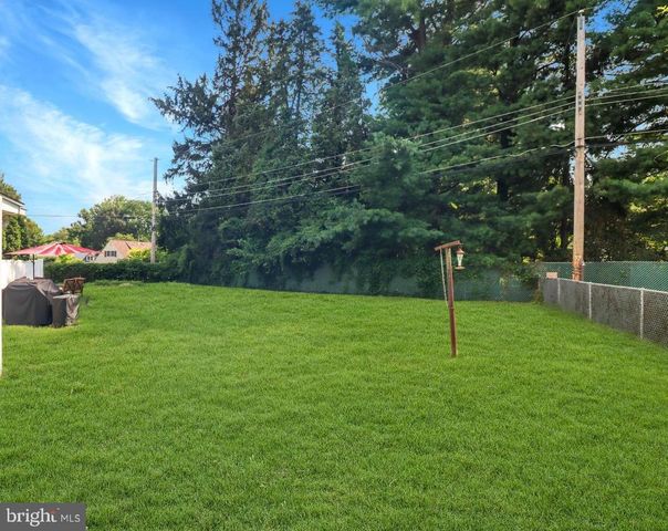 120 VERMONT LN, Levittown, PA 19054