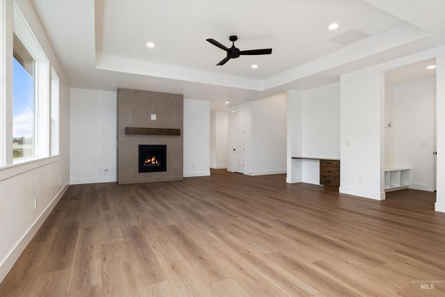 10520 W Shumard Dr, Star, ID 83669