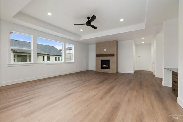 10520 W Shumard Dr, Star, ID 83669