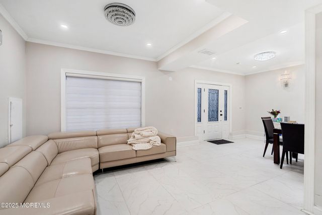 134 Shady Lane Drive, Lakewood, NJ 08701