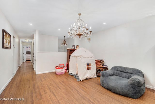 134 Shady Lane Drive, Lakewood, NJ 08701