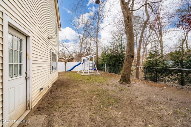 134 Shady Lane Drive, Lakewood, NJ 08701