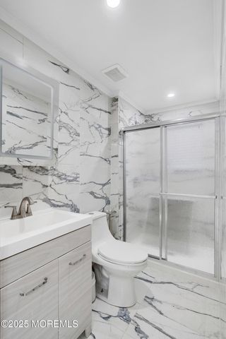 134 Shady Lane Drive, Lakewood, NJ 08701