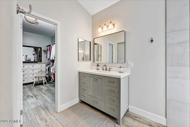 13907 E PARADISE Lane, Scottsdale, AZ 85259