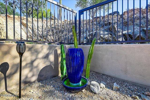 13907 E PARADISE Lane, Scottsdale, AZ 85259