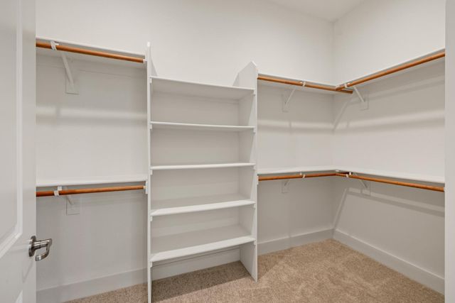 3080 Wisteria Dr, Lodi, CA 95242