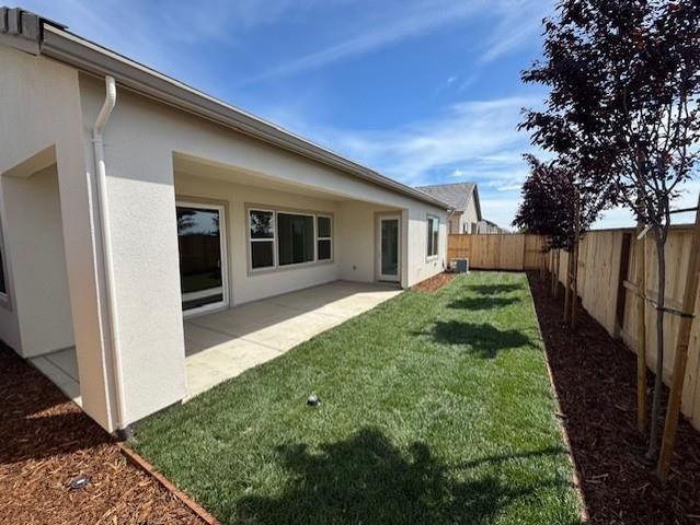 3080 Wisteria Dr, Lodi, CA 95242