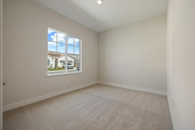 3080 Wisteria Dr, Lodi, CA 95242